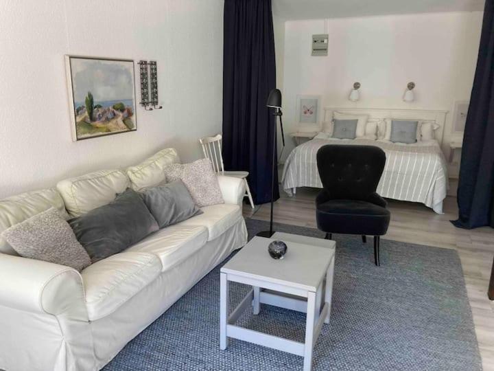 Enkelheten I Kivik Exteriör bild